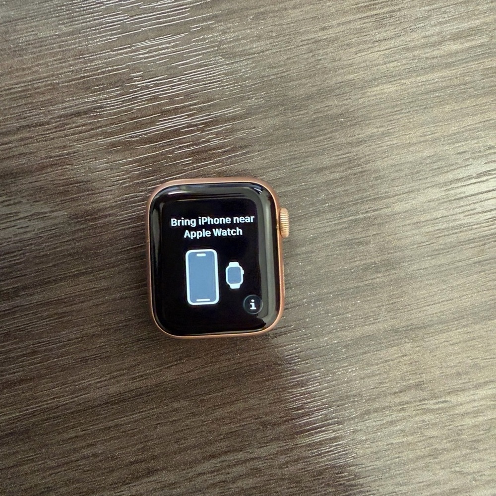Apple Smartwatch in Rose Gold